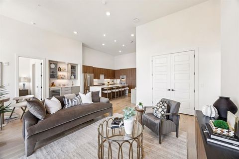 Tiny photo for 2620 Maple Avenue #1202, Dallas, TX 75201 (MLS # 21095239)
