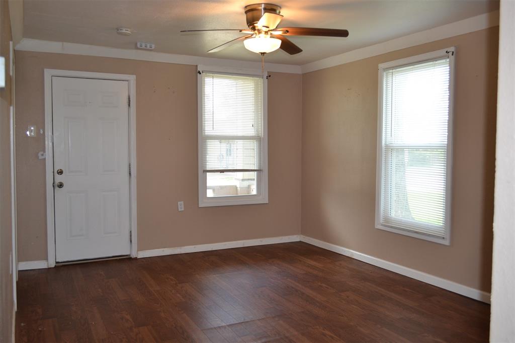 Weisman J & Co - Residential