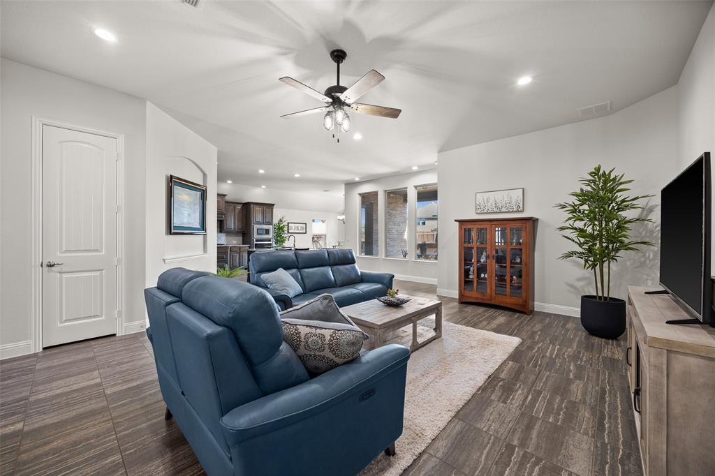 4500 Mimosa Drive