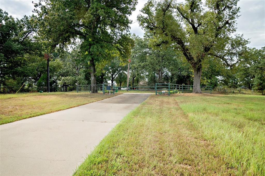 7226 County Road 1504