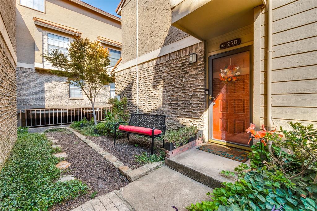 5200 Martel Avenue 23B