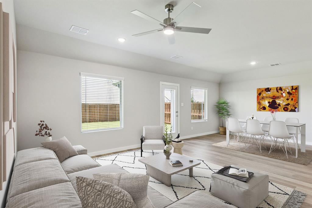 Lakehaven - Residential