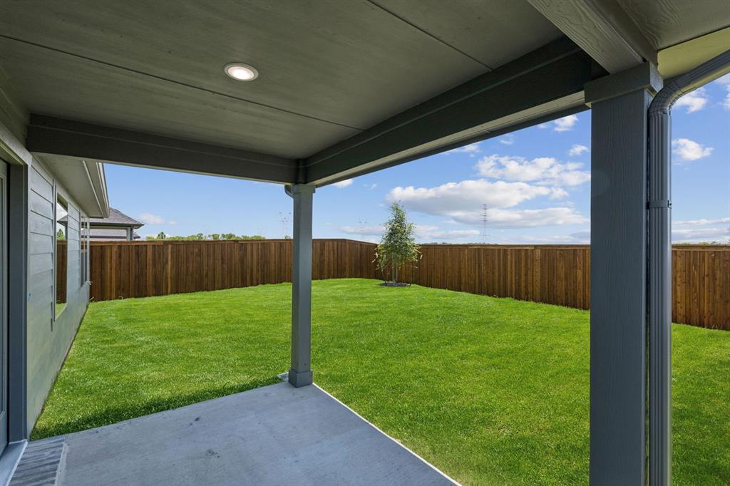 Lakehaven - Residential