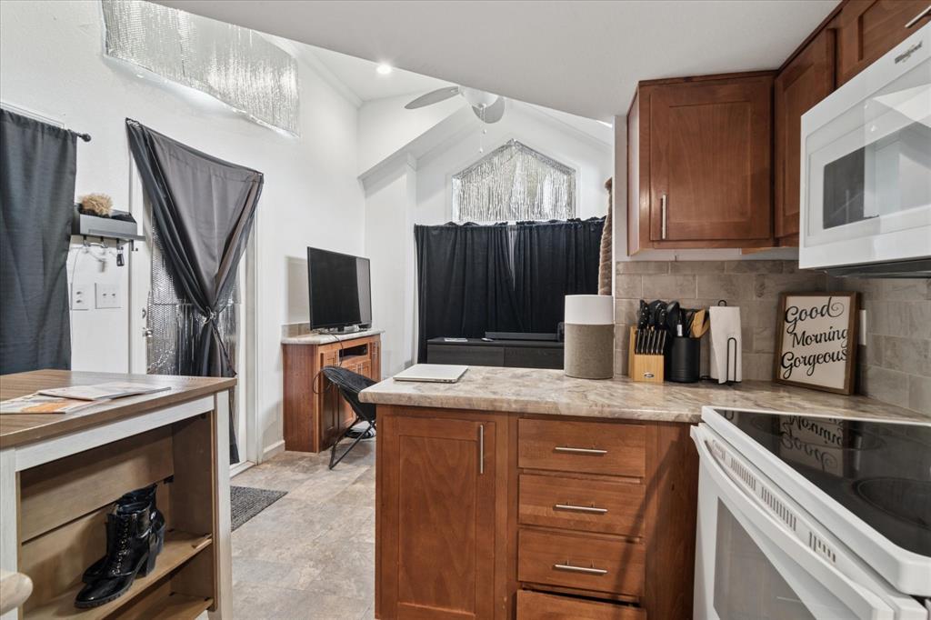 Creekside - Residential