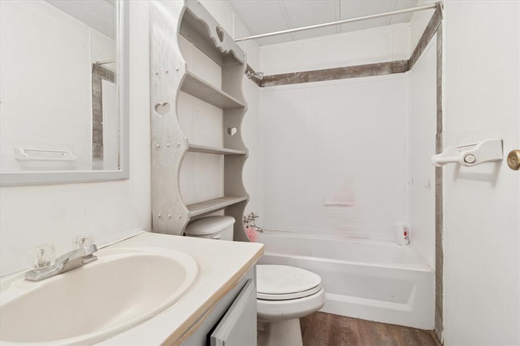 Creekside - Residential