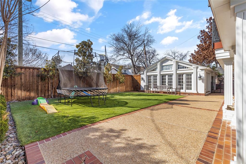 Mc Cart Add - Residential