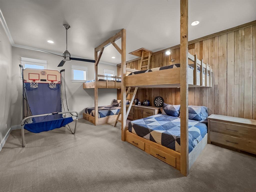 North End PK Lake - Residential