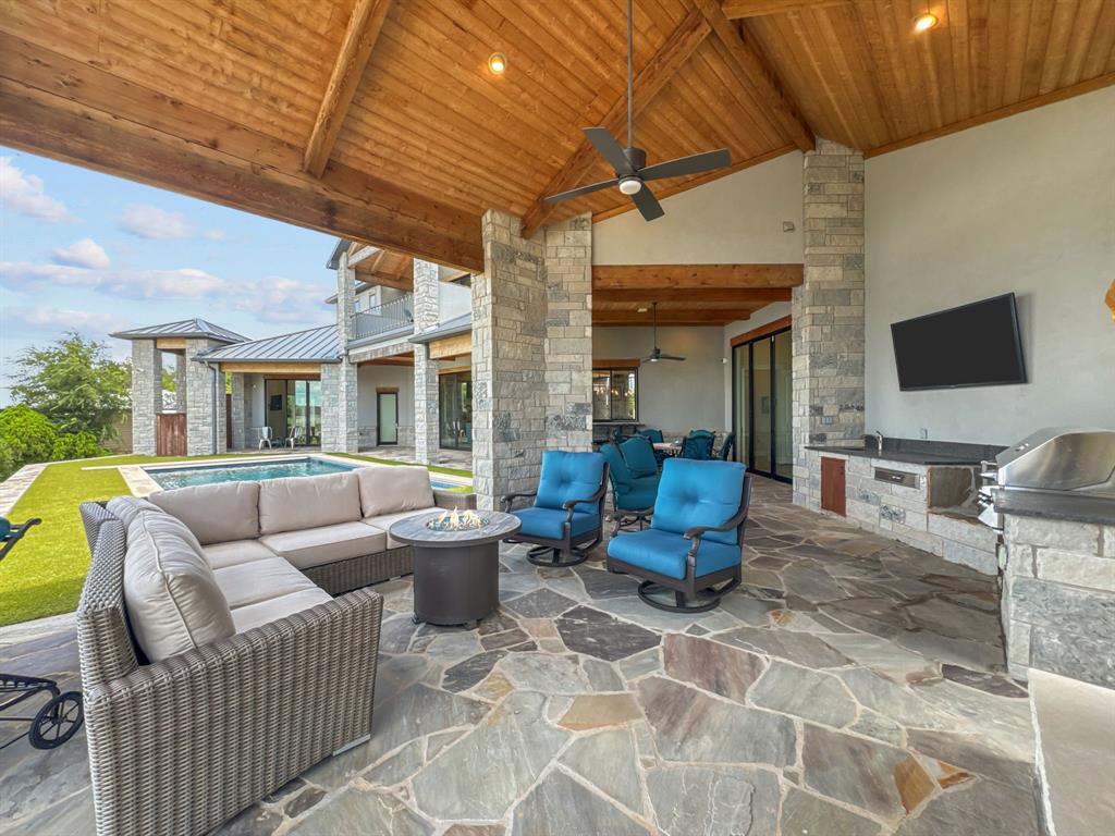 North End PK Lake - Residential