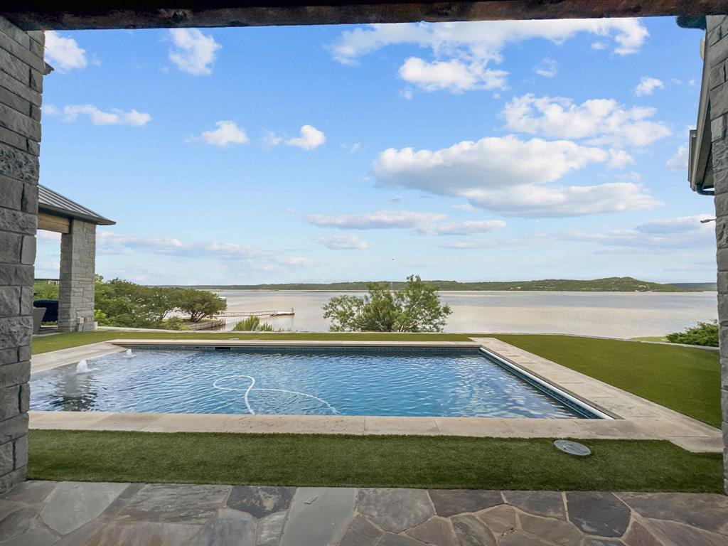 North End PK Lake - Residential