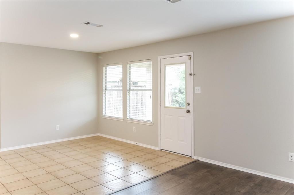 1513 Kittyhawk Drive