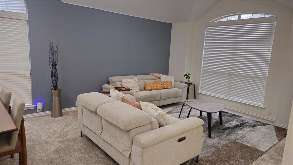 3002 Manor Green Boulevard