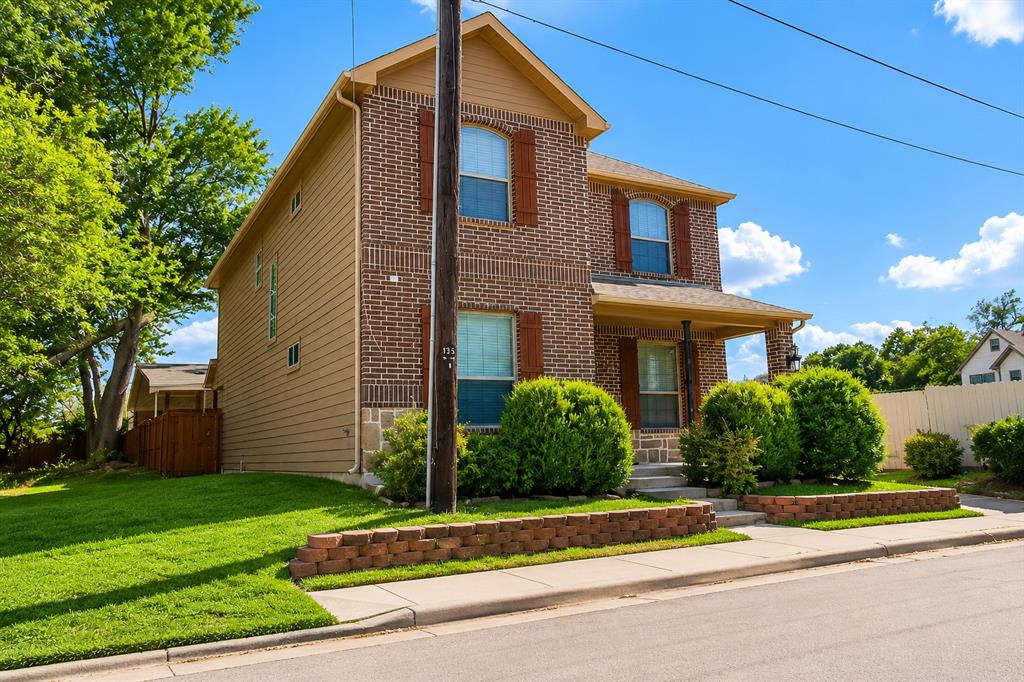 606 Seneca Boulevard