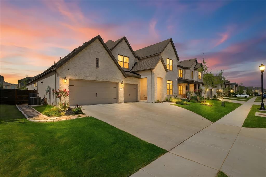 1520 Arrowwood Ridge