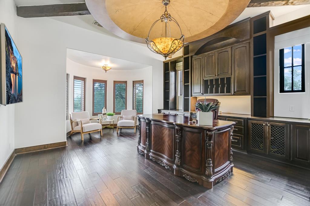 BARTON CREEK LAKESIDE - Residential