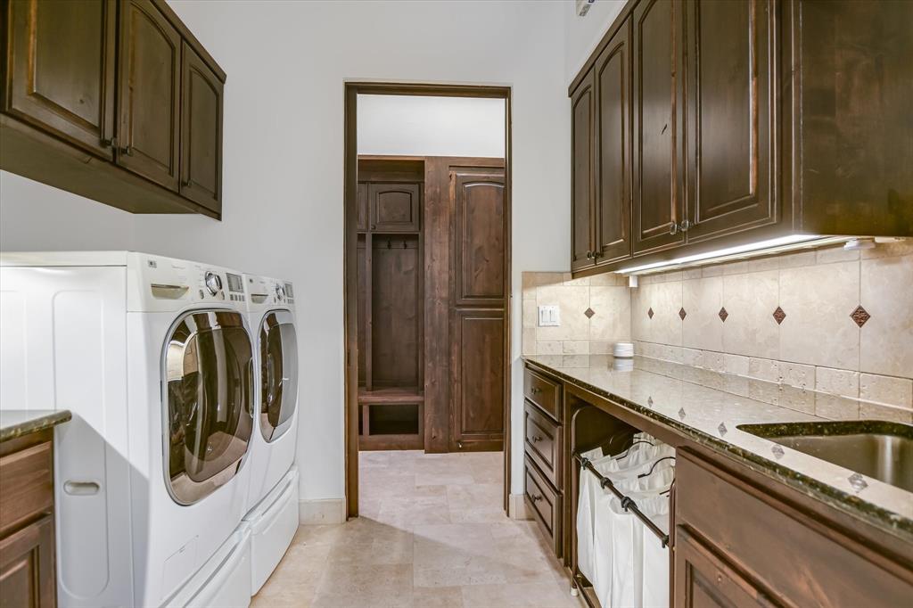 BARTON CREEK LAKESIDE - Residential