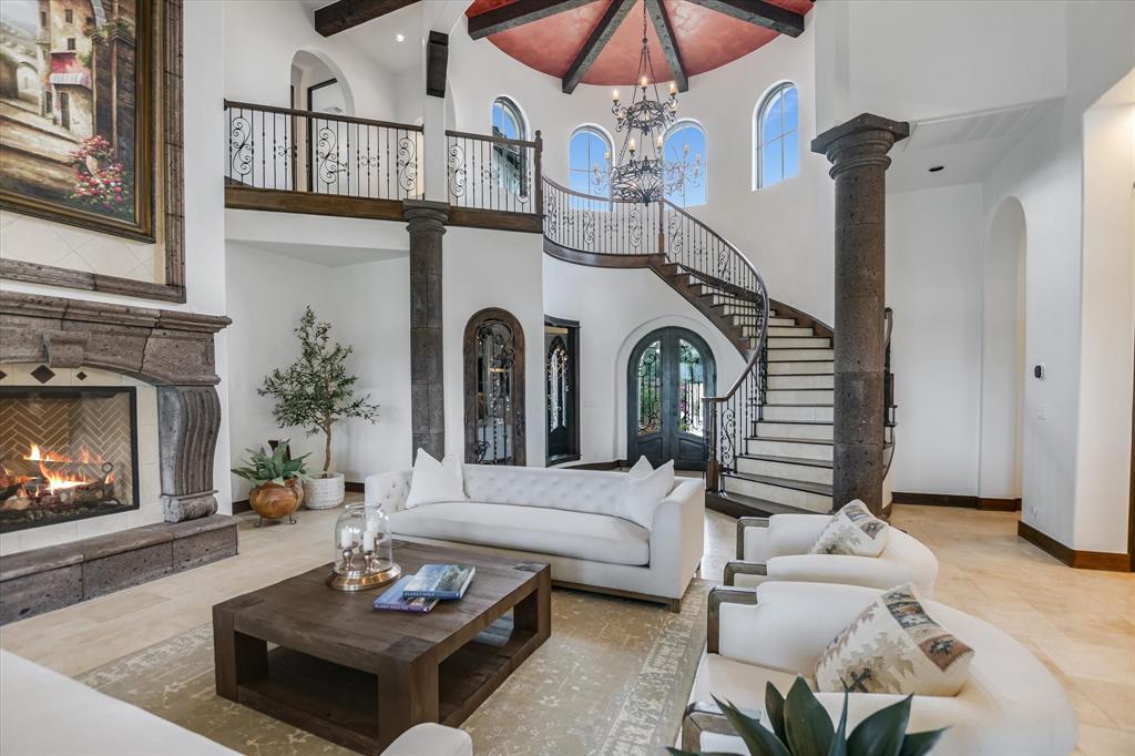 BARTON CREEK LAKESIDE - Residential