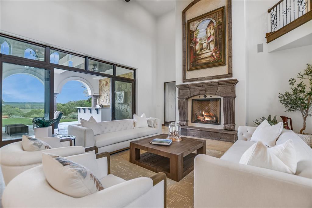 BARTON CREEK LAKESIDE - Residential