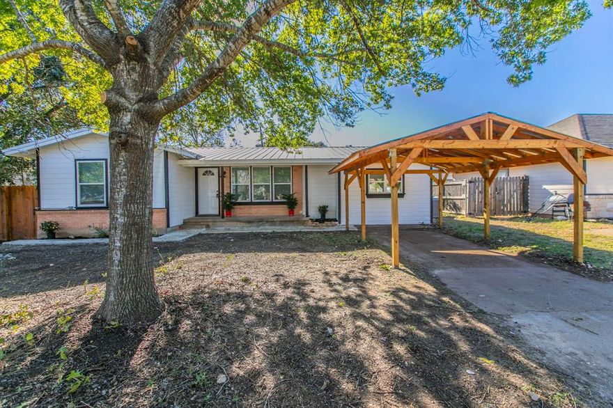 Charming Move-In Ready Home in McGregor ISD! Step into this beautifully updated 3-bedroom, 2-bath home offering comfort, style, and modern convenience. Located in McGregor ISD, this home has been completely upgraded from top to bottom — featuring new windows, fresh paint, stunning new flooring, and new cabinets throughout. The kitchen and utility areas are thoughtfully designed with granite countertops, brand-new appliances including a gas stove, dishwasher, and microwave, plus a stacked washer and dryer. Every detail has been considered for efficiency and style, ensuring all major utilities and appliances are ready for modern living. The tile bathrooms are tastefully designed, and the metal roof adds long-lasting durability and peace of mind. Enjoy the privacy of a separate on-suite with its own entry, perfect for relaxation or extended family. The home sits amid beautiful tree covered  surroundings with new privacy fence.  Offers easy access to schools, parks, and local amenities — making it ideal for families or anyone seeking a peaceful community. Priced to sell, this property is an excellent opportunity to own a completely upgraded home in a desirable location. Don’t miss your chance — call me today to schedule a private showing!