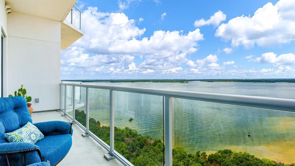 2800 Lakeside Parkway 1102