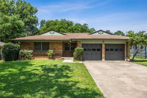 317 N Brighton Avenue Dallas TX 75208