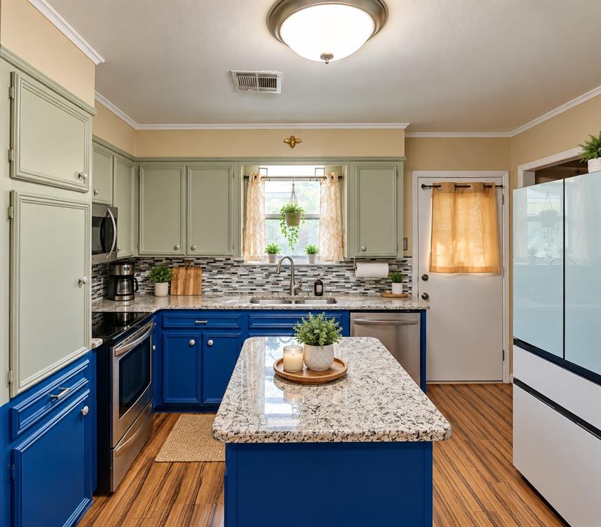 2608 Douglas Drive