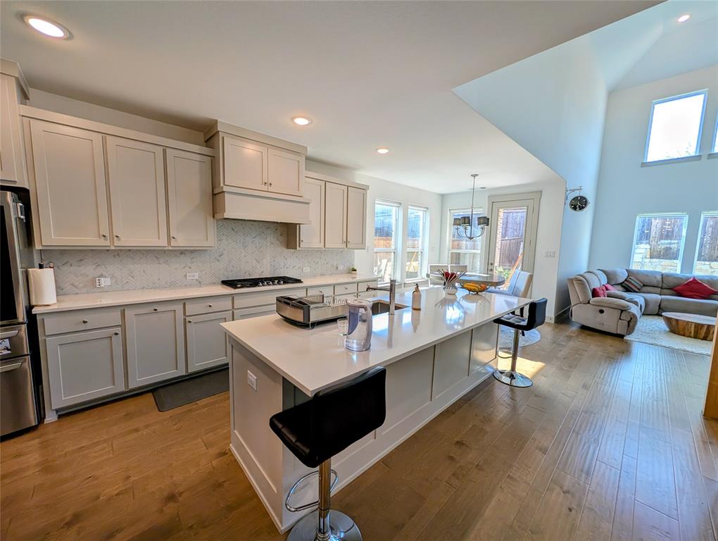 SOUTH HAVEN - Residential