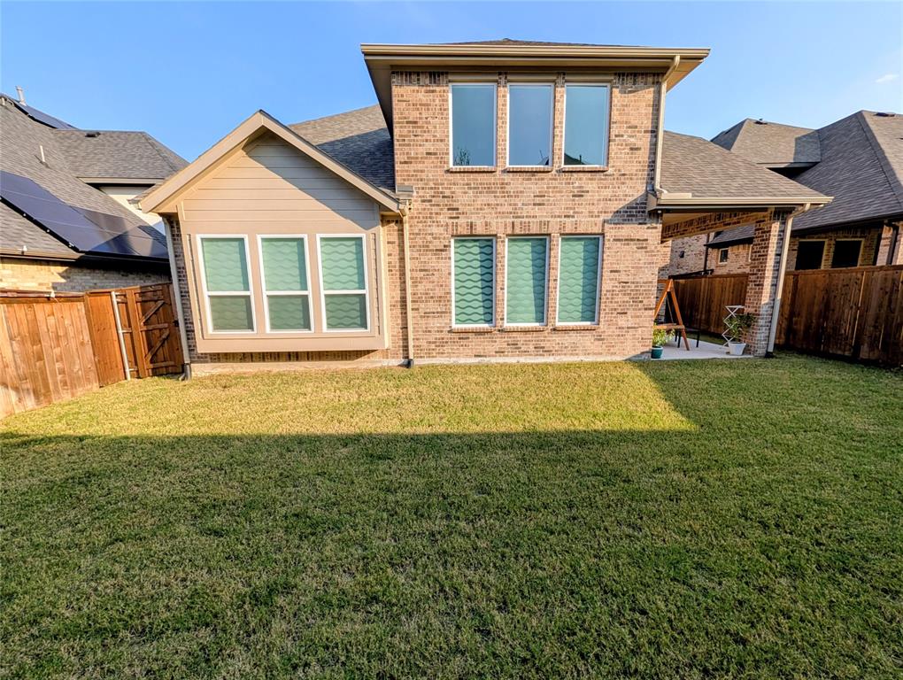 SOUTH HAVEN - Residential