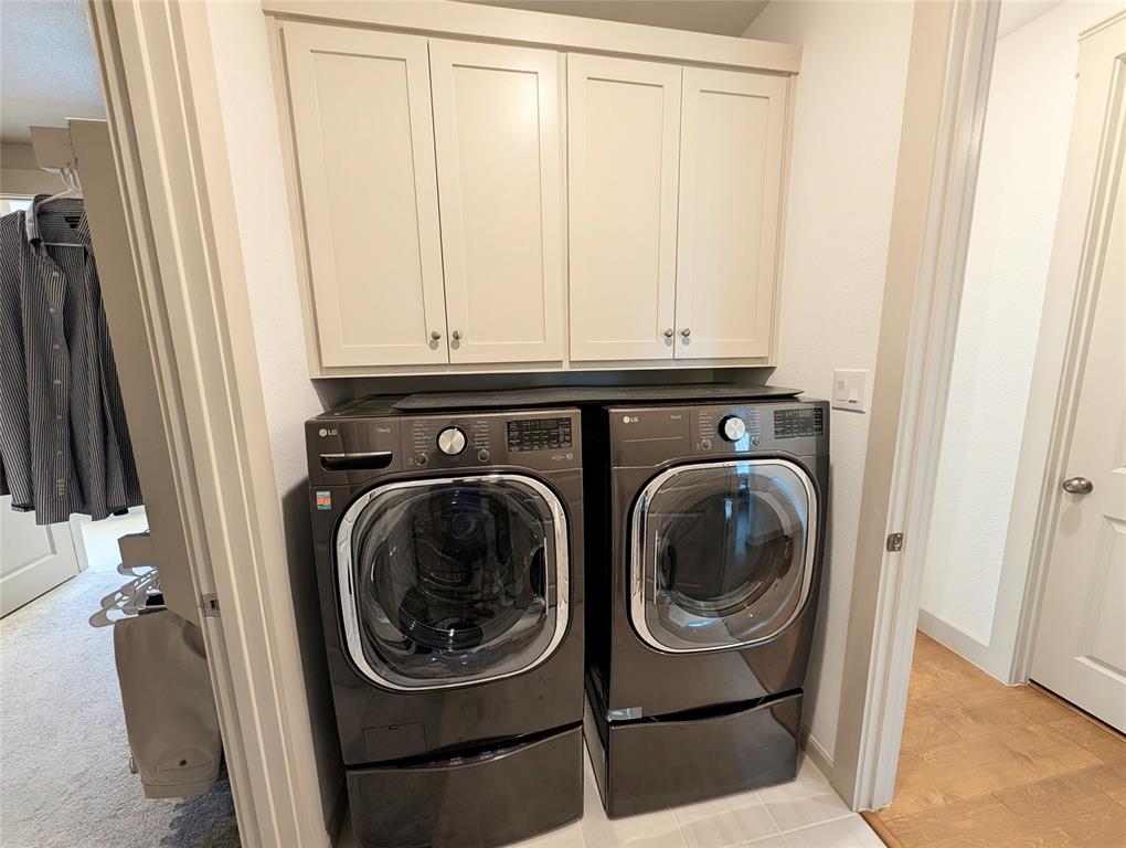 SOUTH HAVEN - Residential