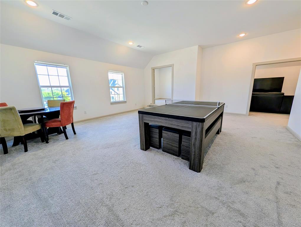 SOUTH HAVEN - Residential