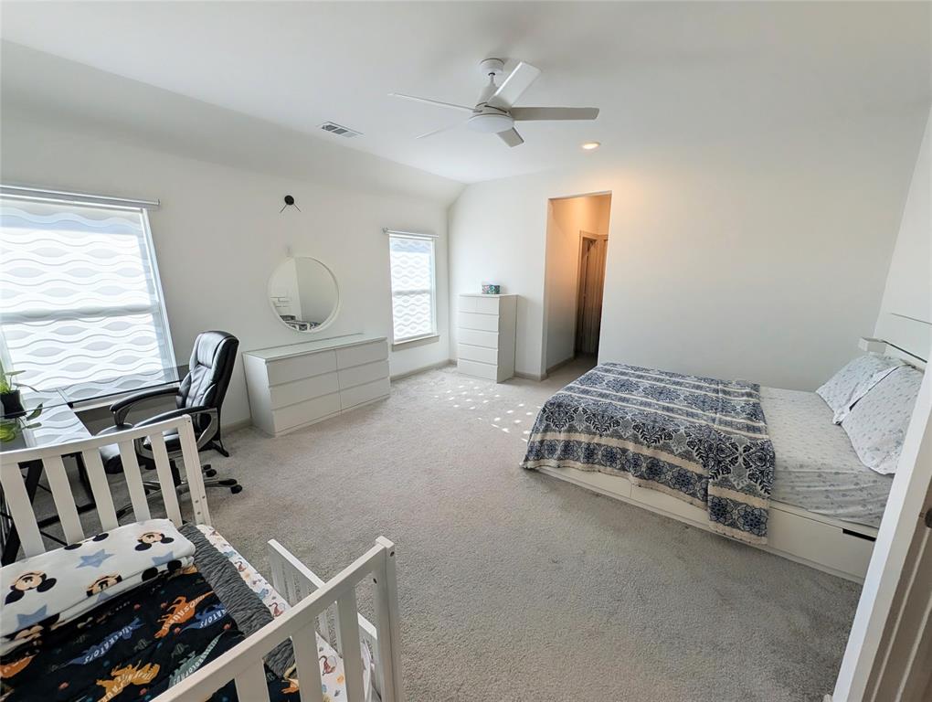 SOUTH HAVEN - Residential