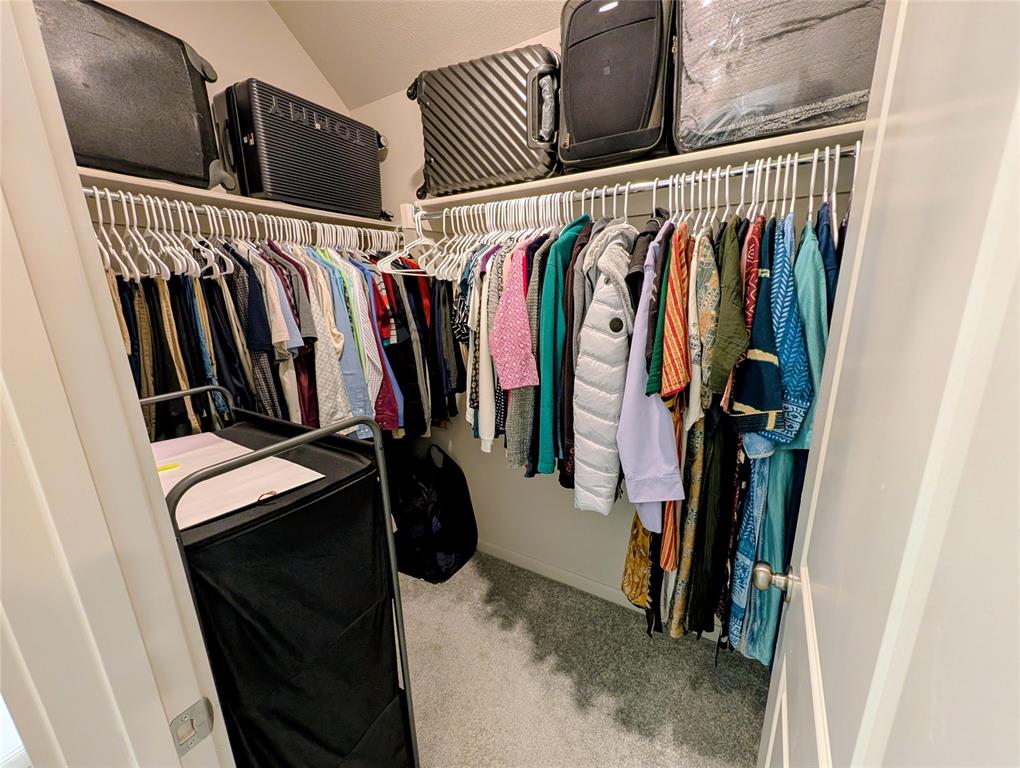 SOUTH HAVEN - Residential