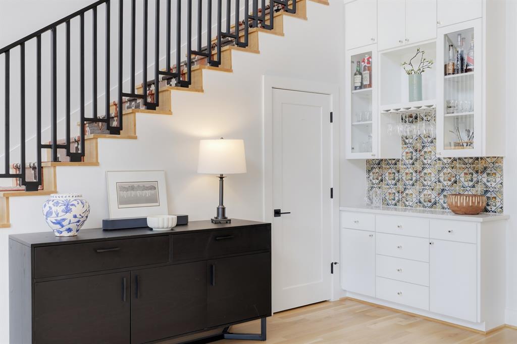 University Terrance Add - Residential