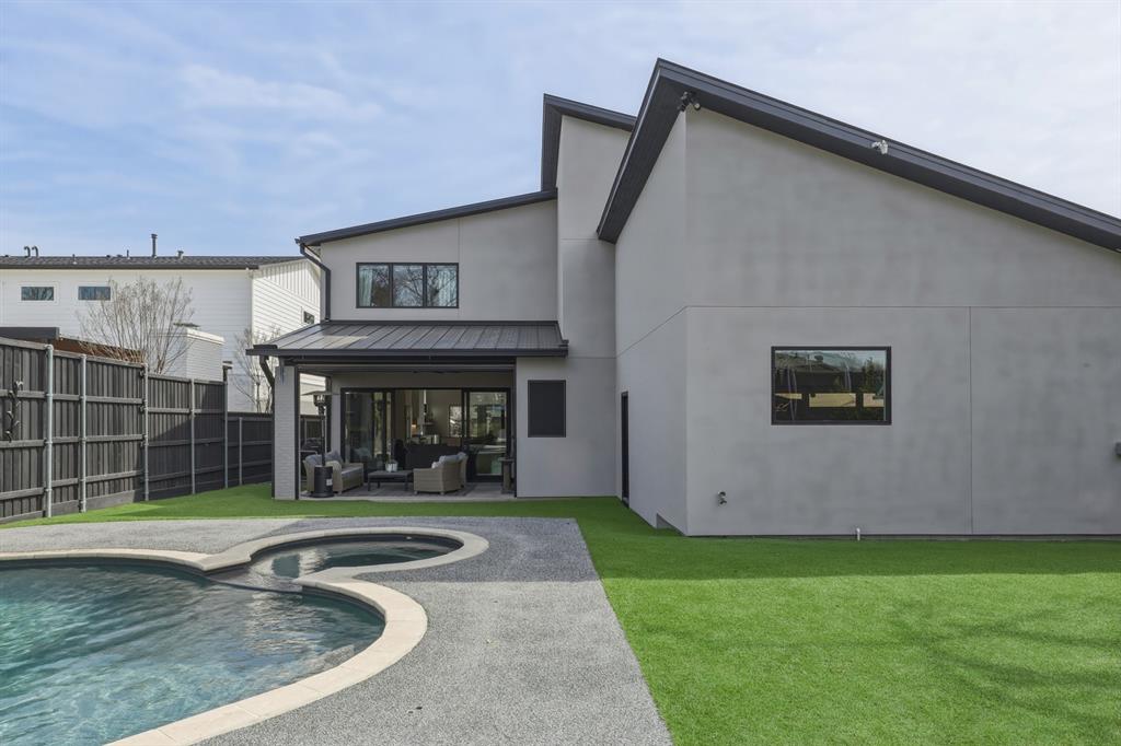 University Terrance Add - Residential