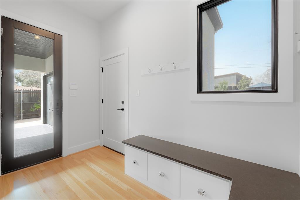 University Terrance Add - Residential