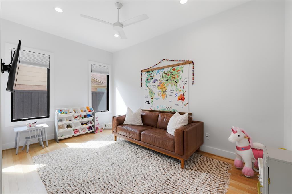 University Terrance Add - Residential