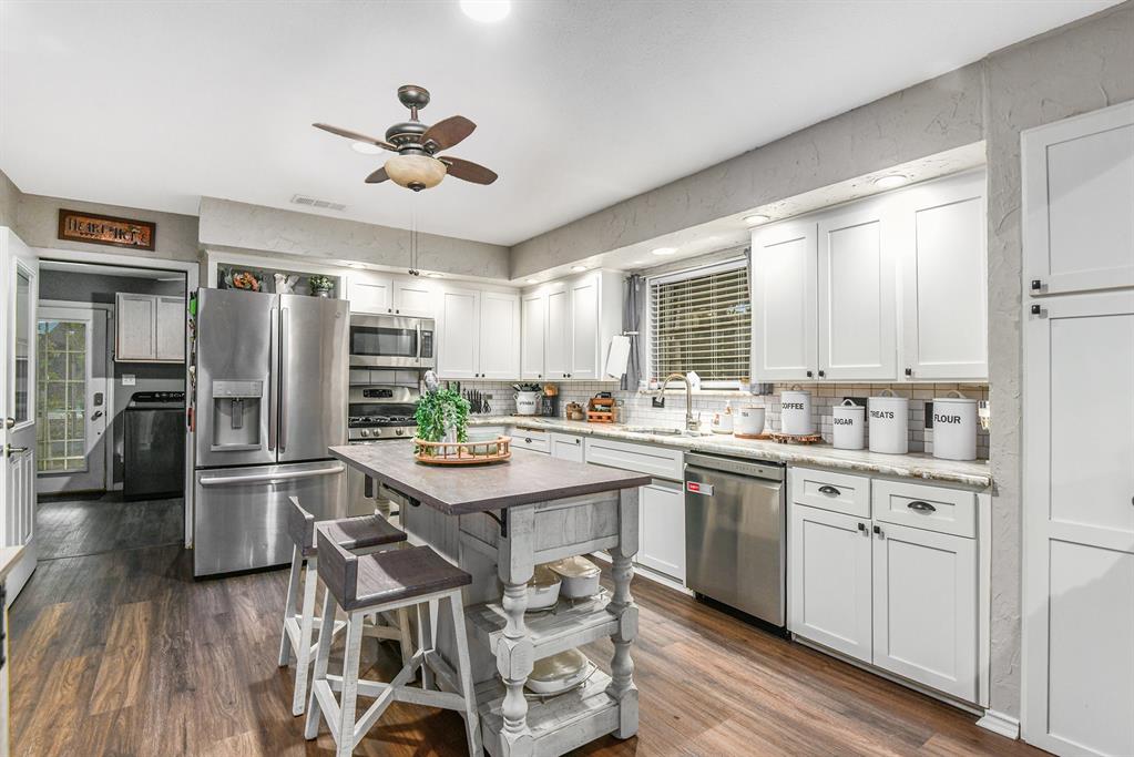 5001 Briar Patch Lane