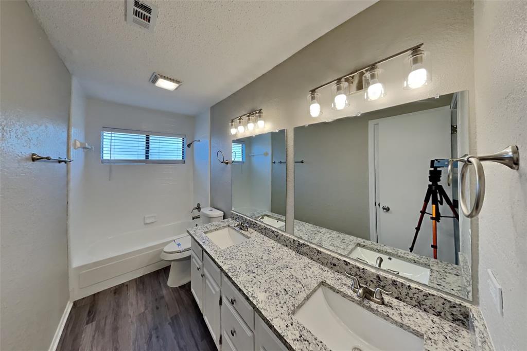 Russell Creek Ph III - Residential Lease