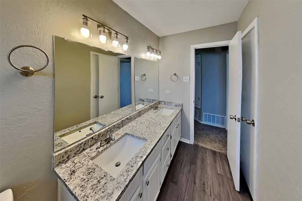 Russell Creek Ph III - Residential Lease