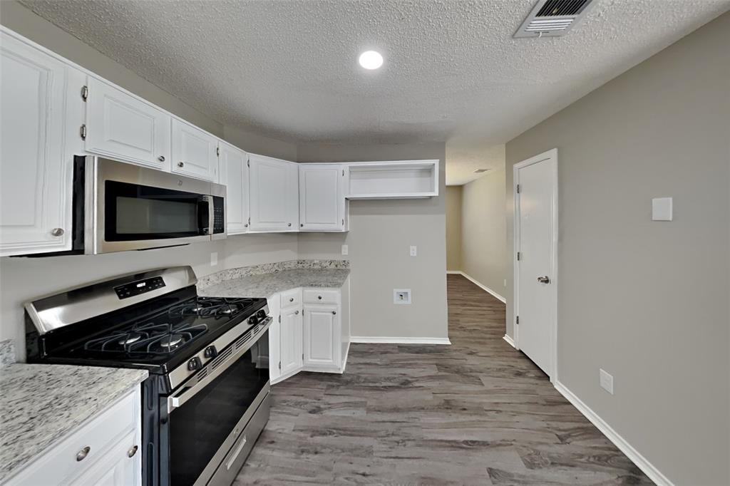 Russell Creek Ph III - Residential Lease