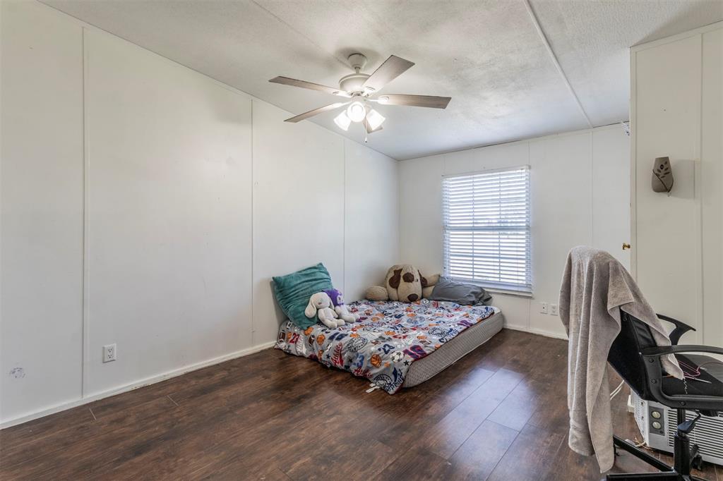 Sunshine Meadows Unrec - Residential