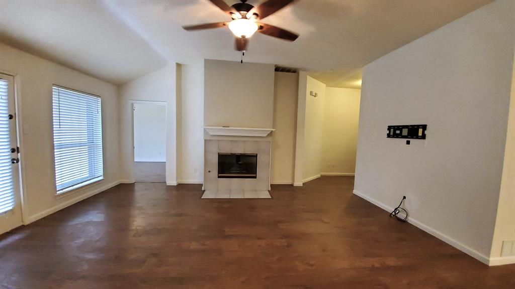 Preston Lakes Add Ph V - Residential Lease