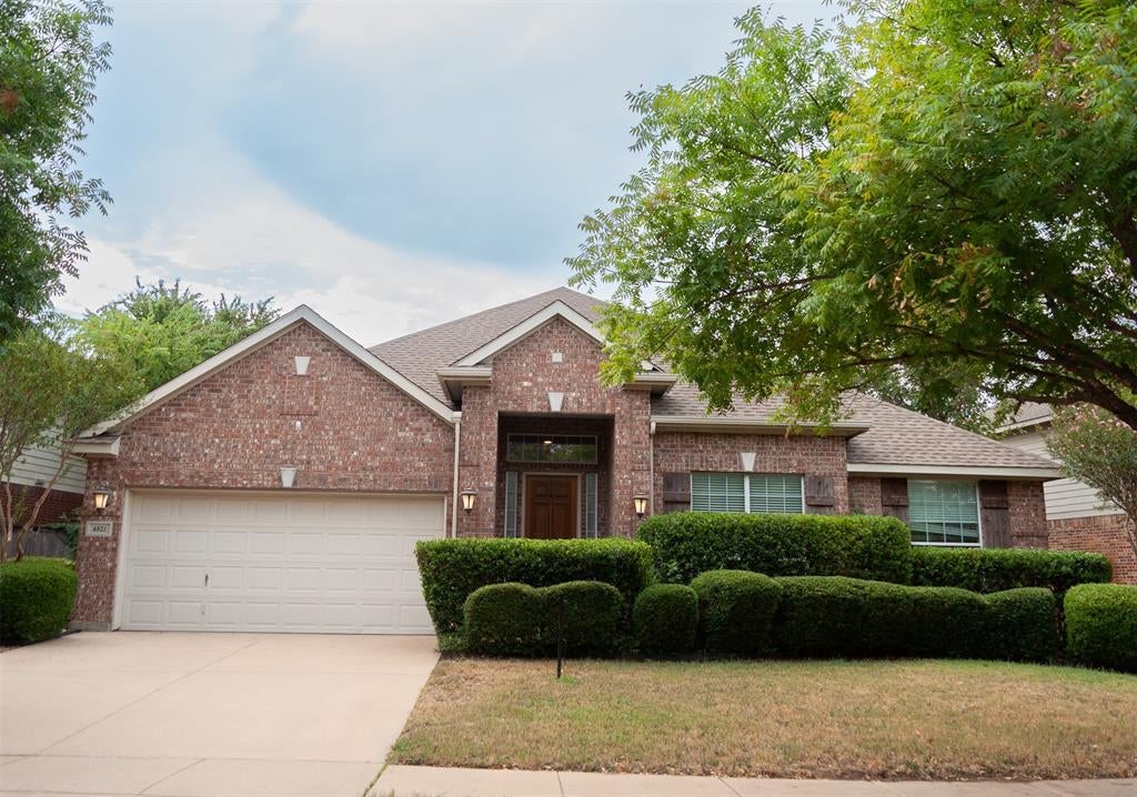 4821 Bellflower Way