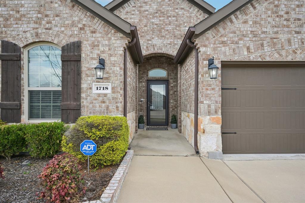 1718 Tumbleweed Court