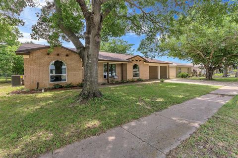 7616 Circle Drive, North Richland Hills, TX 76180 - #: 20928465