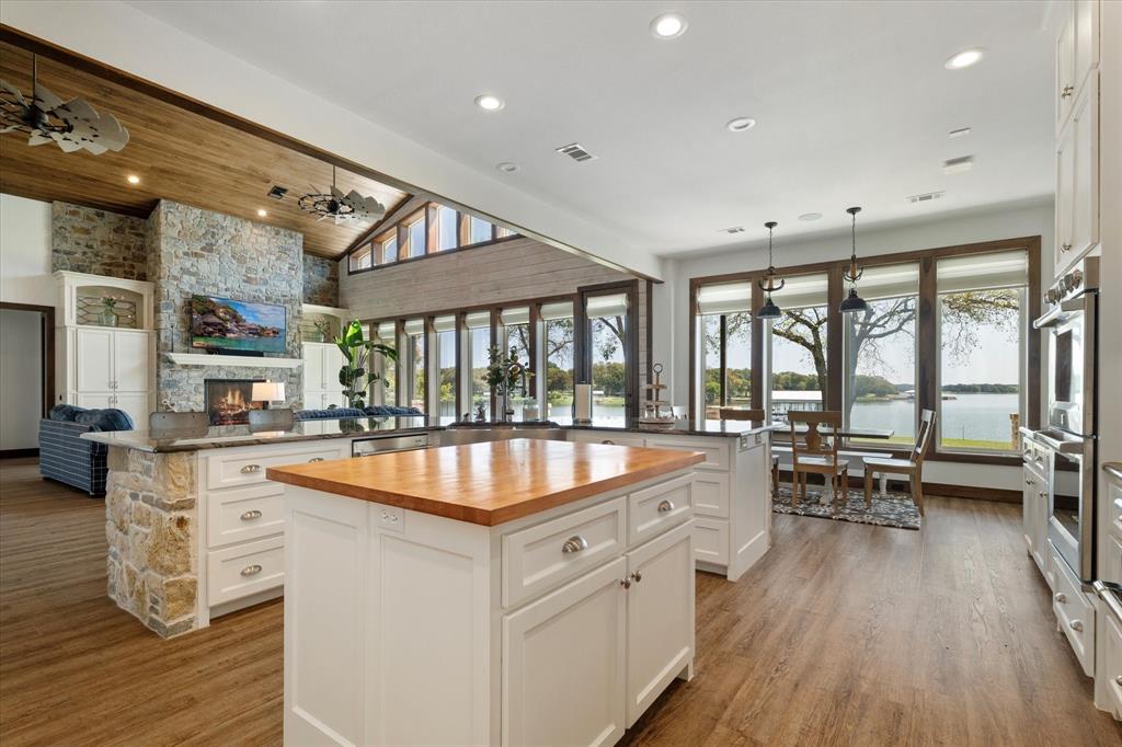 A0033 CRITTENDEN N SURVEY - Residential