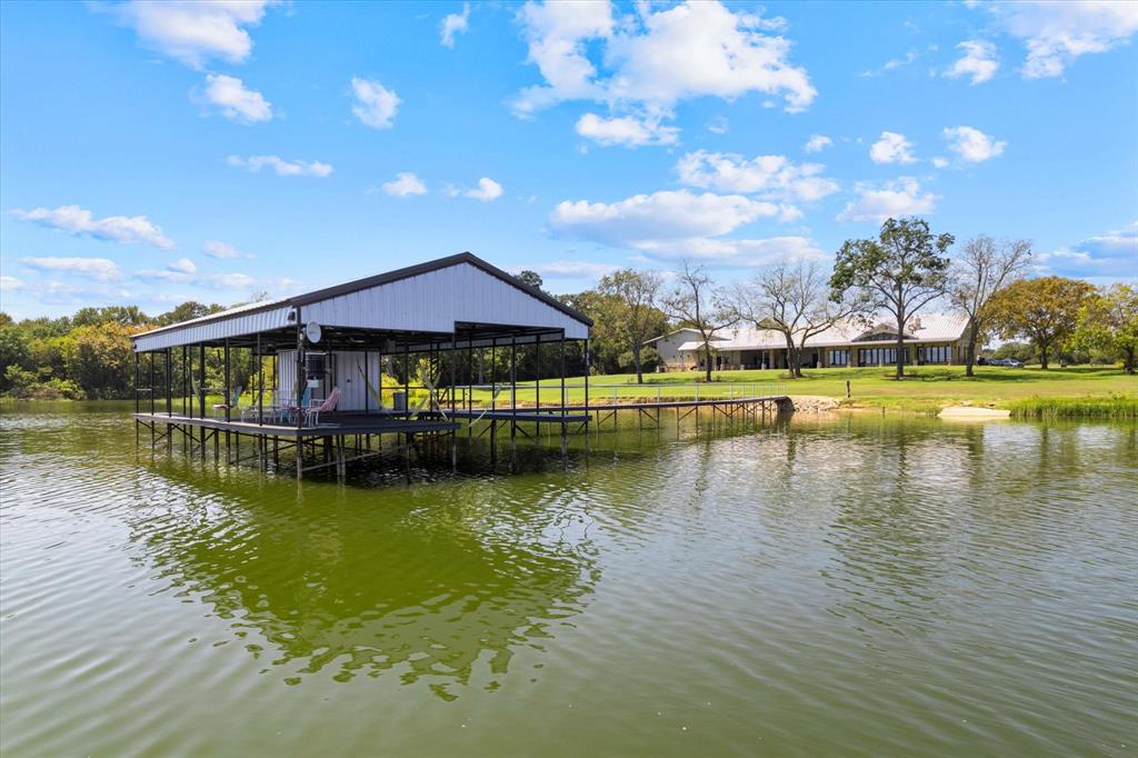 A0033 CRITTENDEN N SURVEY - Residential