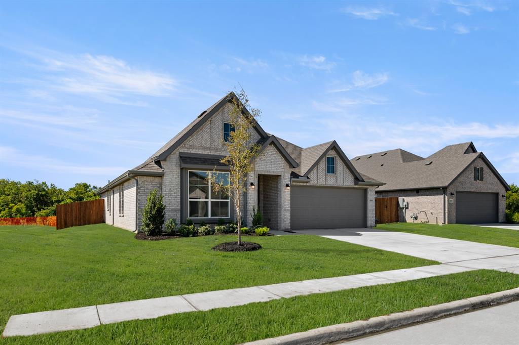 1004 Birchwood Drive