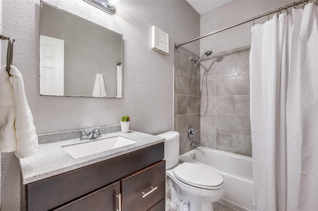 Montfort Twnhms - Residential