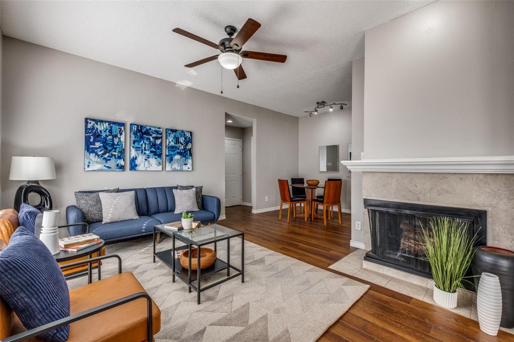 Montfort Twnhms - Residential