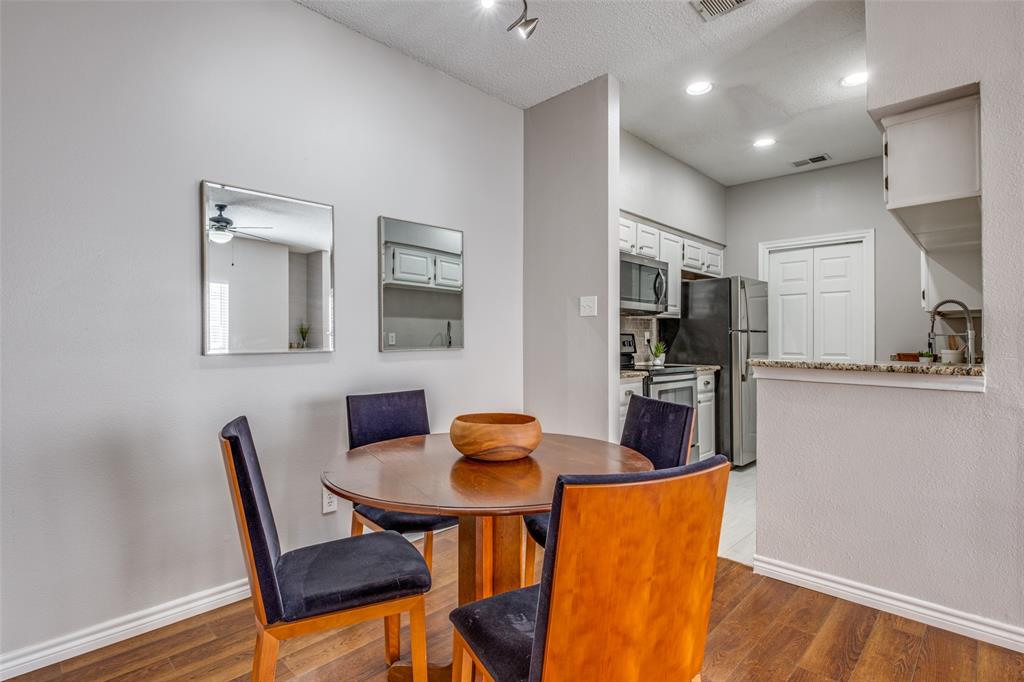 Montfort Twnhms - Residential